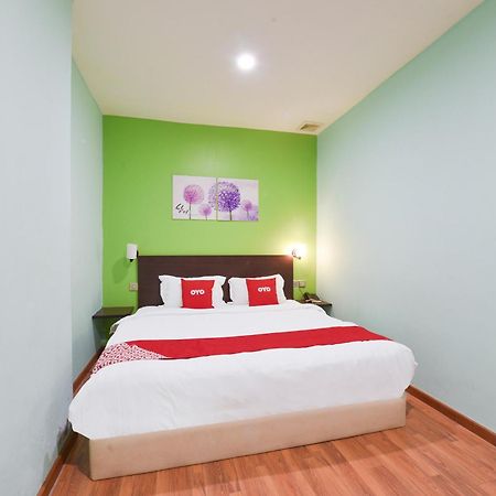 Hotel O G Home Hotel, Kota Bharu, Kelantan. 외부 사진