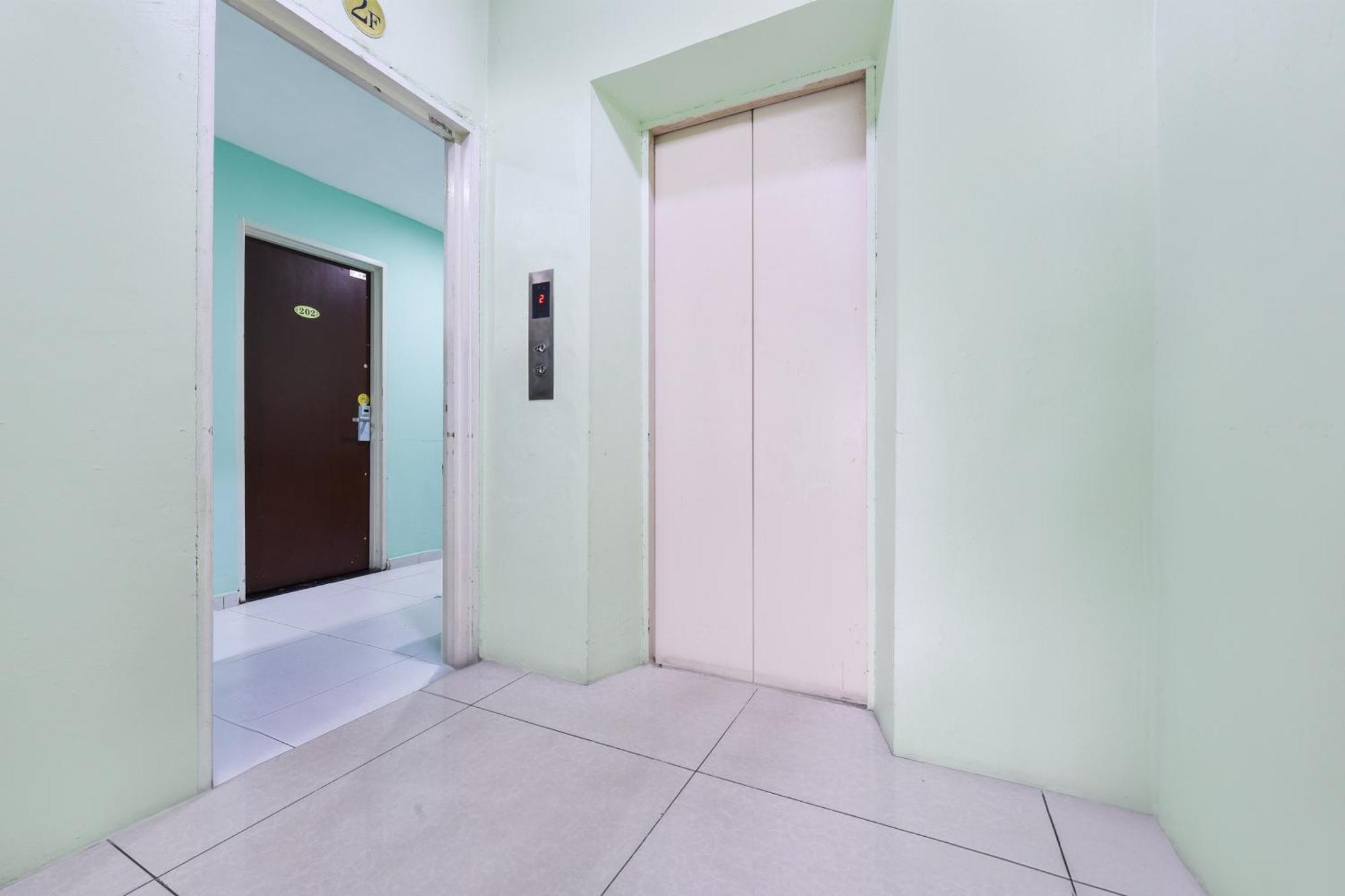 Hotel O G Home Hotel, Kota Bharu, Kelantan. 외부 사진